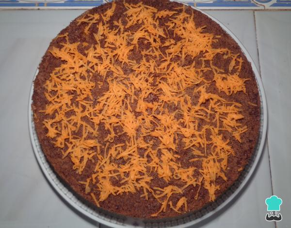 Recette du gâteau léger à l'orange et aux carottes - Étape 6