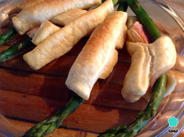 Recette d'asperges enveloppées dans une pâte feuilletée - Étape 8