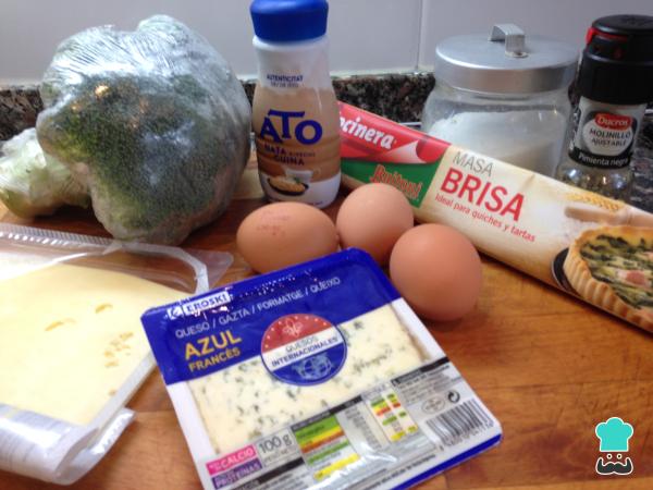 Recette de quiche au brocoli et au fromage - Étape 1