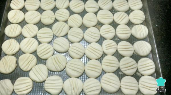 Recette de biscuits à la fécule de maïs et au lait concentré - Étape 4