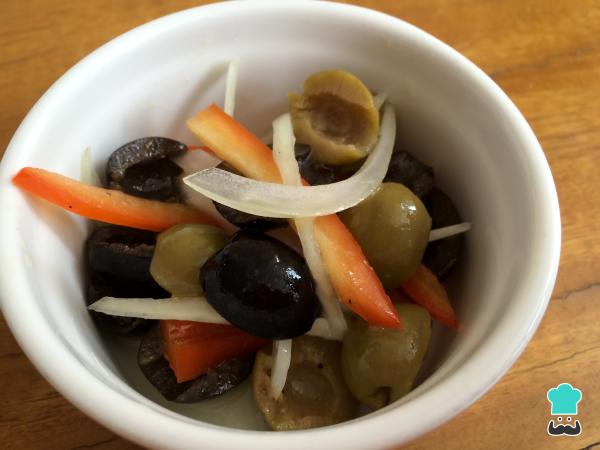 Recette de salade d'olives - Étape 4