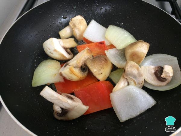 Recette de brochettes de boulettes de viande - Étape 4