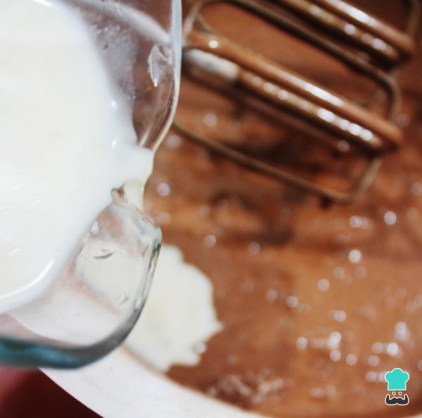 Recette de quatre-quarts au chocolat et au beurre de cacahuète - Étape 9