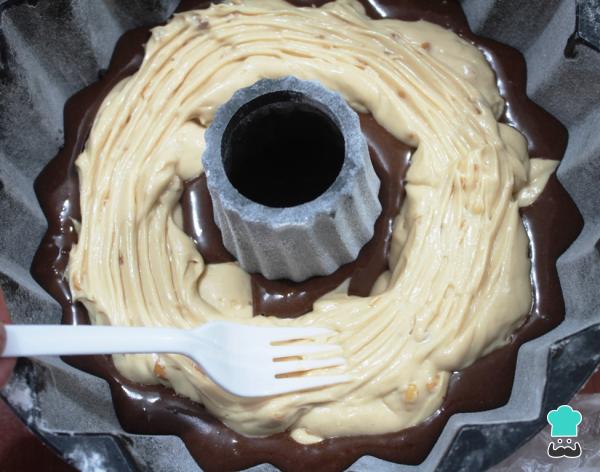 Recette de quatre-quarts au chocolat et au beurre de cacahuète - Étape 12