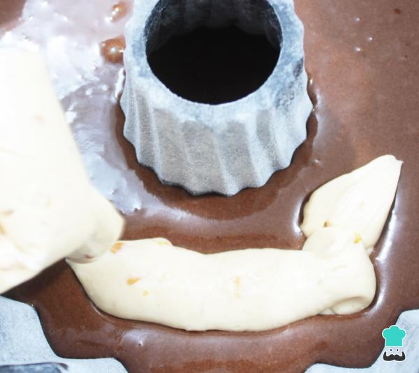 Recette de quatre-quarts au chocolat et au beurre de cacahuète - Étape 11