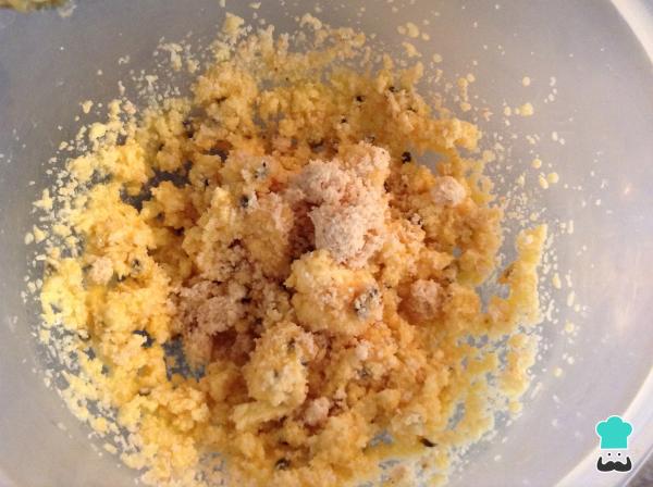 Recette de Cupcakes aux Fruits de la Passion et aux Amandes - Étape 5