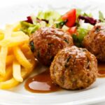 Recette Boulettes de viande sauce au vin rouge