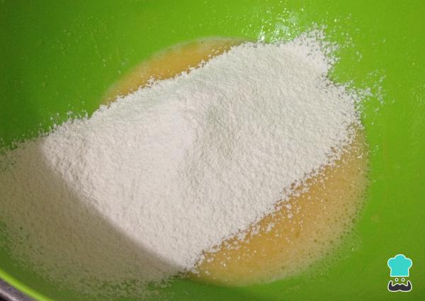 Recette de beignets sucrés faits maison - Étape 2