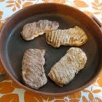 Recette de Steaks sauce au beurre