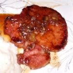 Recette de côtelettes de porc à la sauce aux prunes