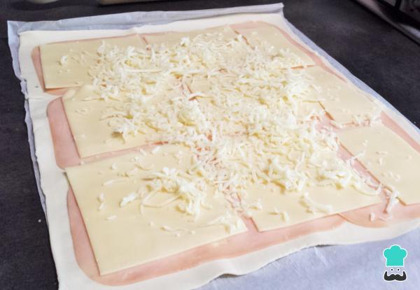 Recette de pâte feuilletée farcie au jambon et fromage - Étape 3