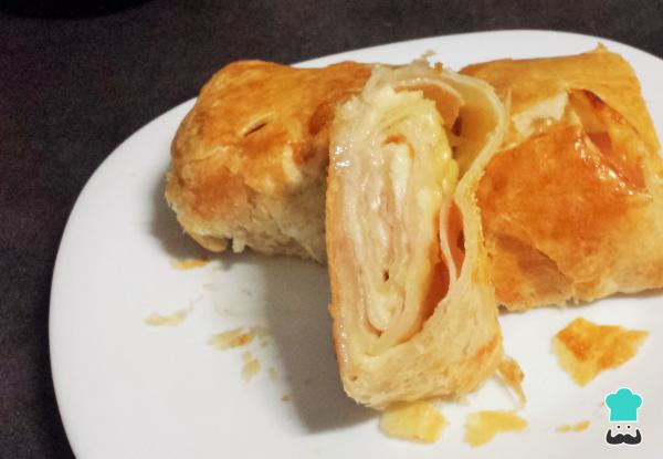 Recette de Pâte Feuilletée Farcie au Jambon et au Fromage - Étape 9