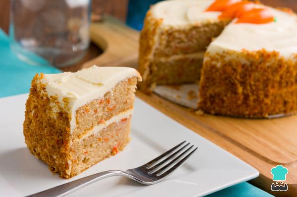 Recette de Gâteau aux carottes aux noix et à la cannelle