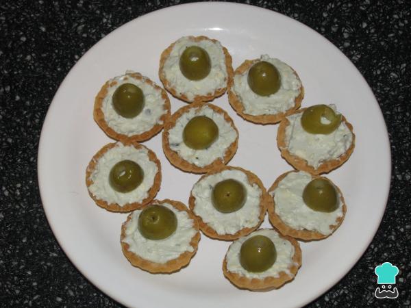 Recette de canapés au roquefort