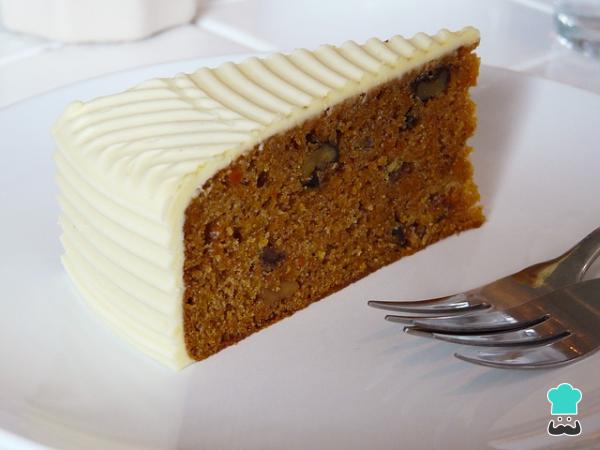 Recette de gâteau moelleux aux carottes