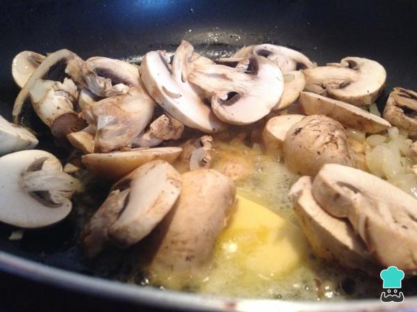 Recette de Champignons à la provençale - Étape 4