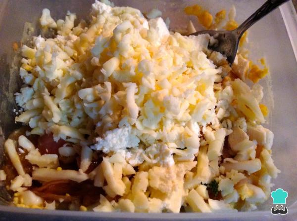 Recette d'empanadas au fromage et à l'oignon - Étape 8