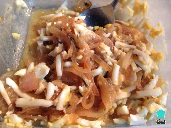 Recette d'empanadas au fromage et à l'oignon - Étape 7