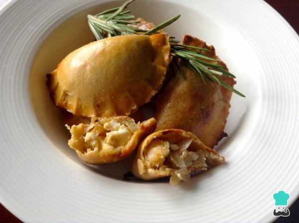 Recette d'empanadas au fromage et à l'oignon - Étape 17