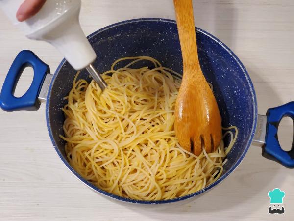 Recette de gâteau aux nouilles - Étape 2