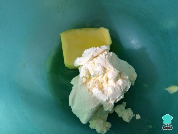 Recette de biscuits au fromage à la crème - Étape 2