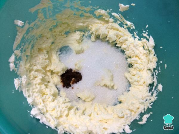 Recette de biscuits au fromage à la crème - Étape 3