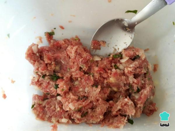 Recette de Boulettes de bœuf hachées au four - Étape 1