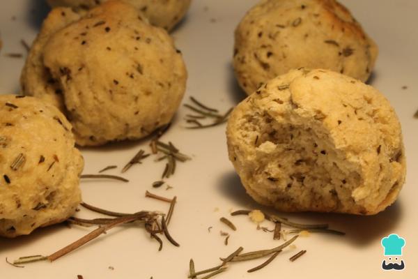 Recette de Pain à l'origan et au romarin