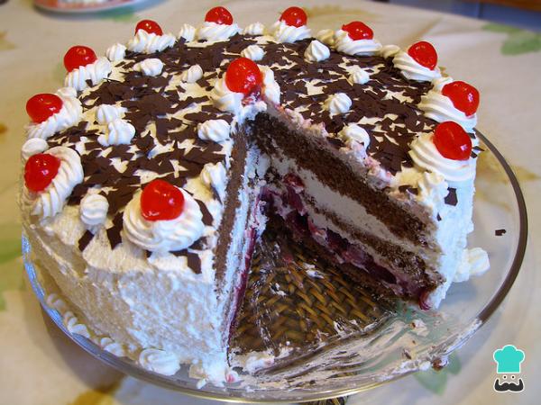 Recette de gâteau Forêt-Noire