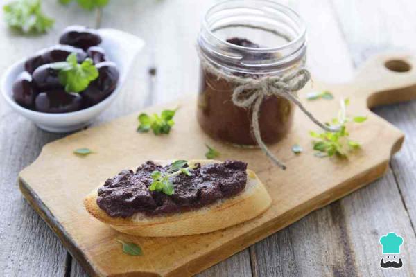 Recette de pâté aux olives noires au Thermomix