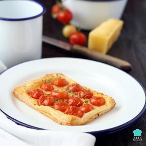 Recette de pâte feuilletée aux tomates et au fromage