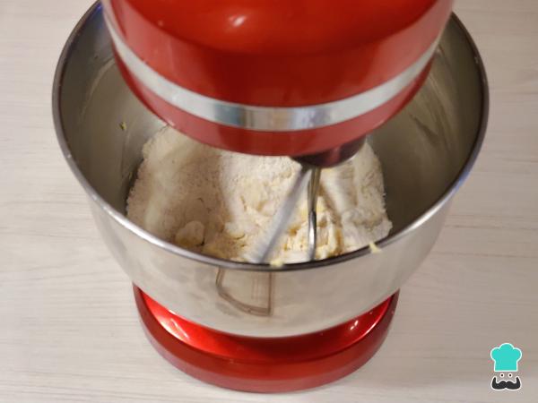 Recette de biscuits sablés maison de grand-mère - Étape 3