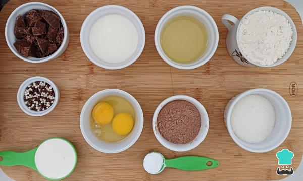 Recette de gâteau au chocolat à la friteuse à air – Étape 1