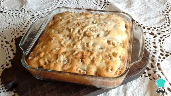 Recette de Gâteau au yaourt, aux pommes et aux noix - Étape 8