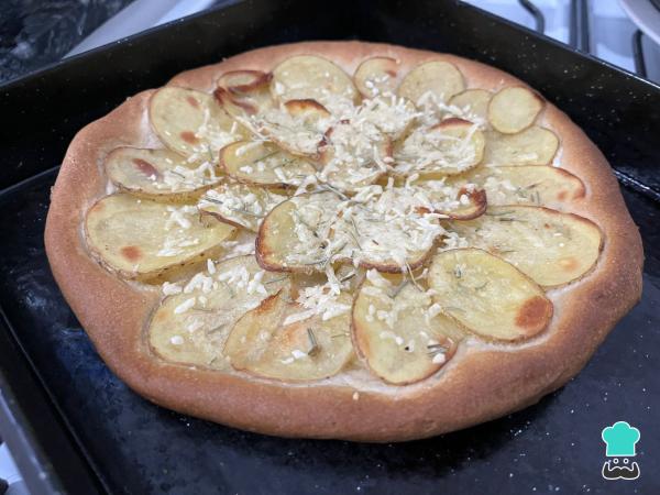 Recette de pizza aux pommes de terre - Étape 6