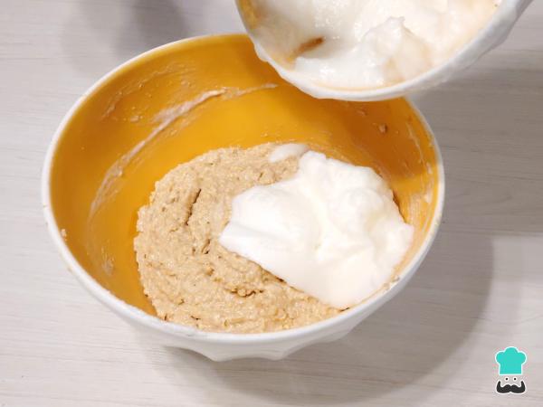 Recette de gâteau aux flocons d'avoine et au yaourt sans sucre - Étape 6