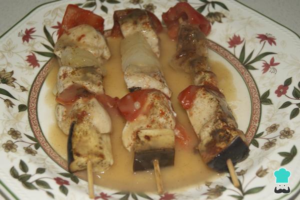 Recette de brochette de poulet Lékué