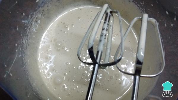 Recette Cake aux carottes et aux amandes - Étape 2