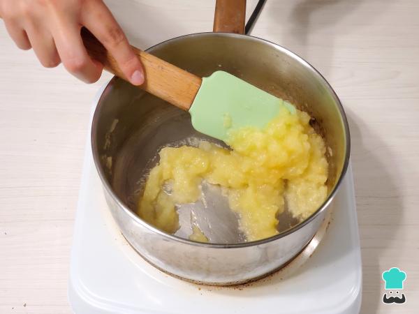 Recette de gâteau aux pommes sans sucre – Étape 3