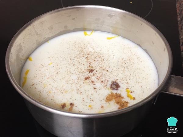 Recette de Torrijas au miel et au vin - Étape 2