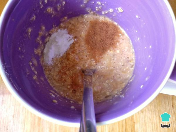 Recette de gâteau aux flocons d'avoine au micro-ondes - Étape 4