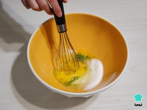 Recette de beignets faits maison de grand-mère - Étape 1