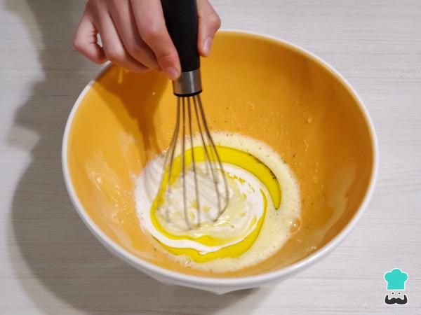 Recette de beignets faits maison de grand-mère - Étape 2