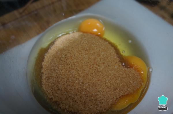 Recette de gâteau aux pommes moelleux - Étape 1