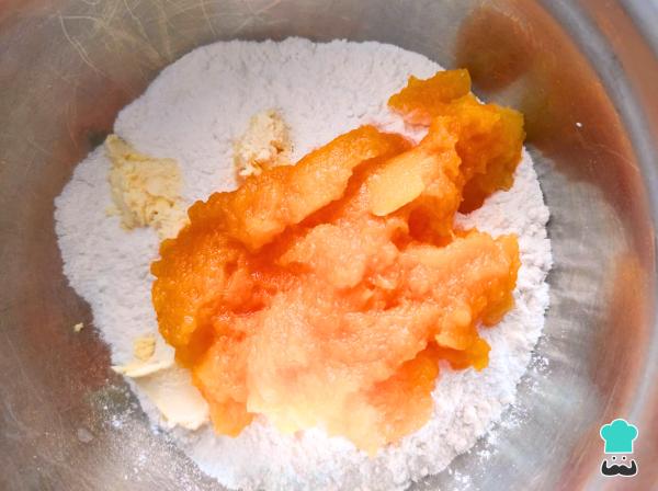 Recette de Sopaipillas sans levure - Étape 1