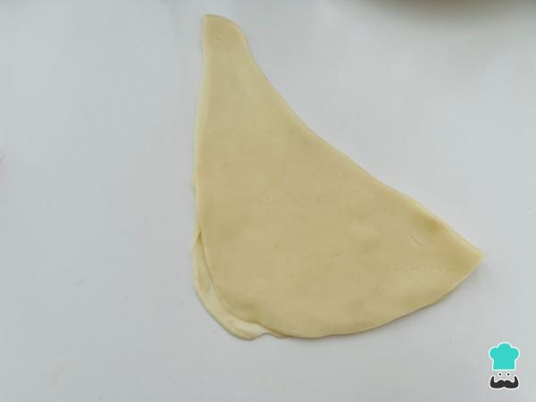 Recette de Croissants avec couvercle empanada - Étape 3