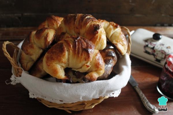 Recette de croissants au beurre faciles et économiques