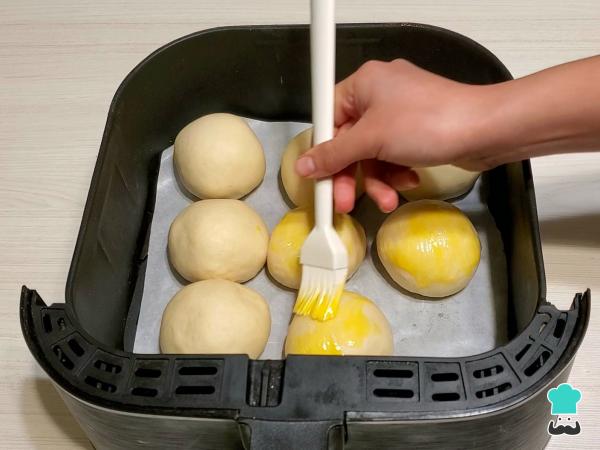 Recette de pain à la friteuse à air – Étape 8
