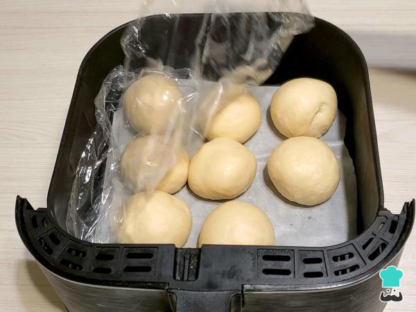 Recette de pain à la friteuse à air – Étape 7