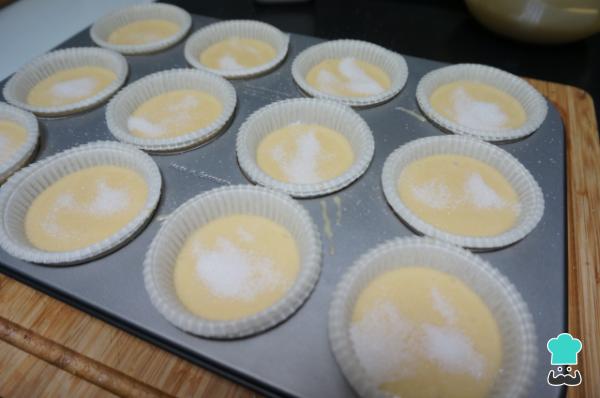 Recette de cupcakes à la crème de grand-mère - Étape 6